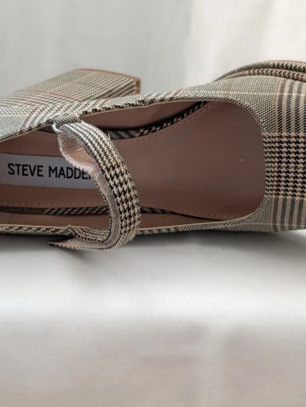 Steve Madden Plaid Mary Jane Platform Pump in Beige Size 7